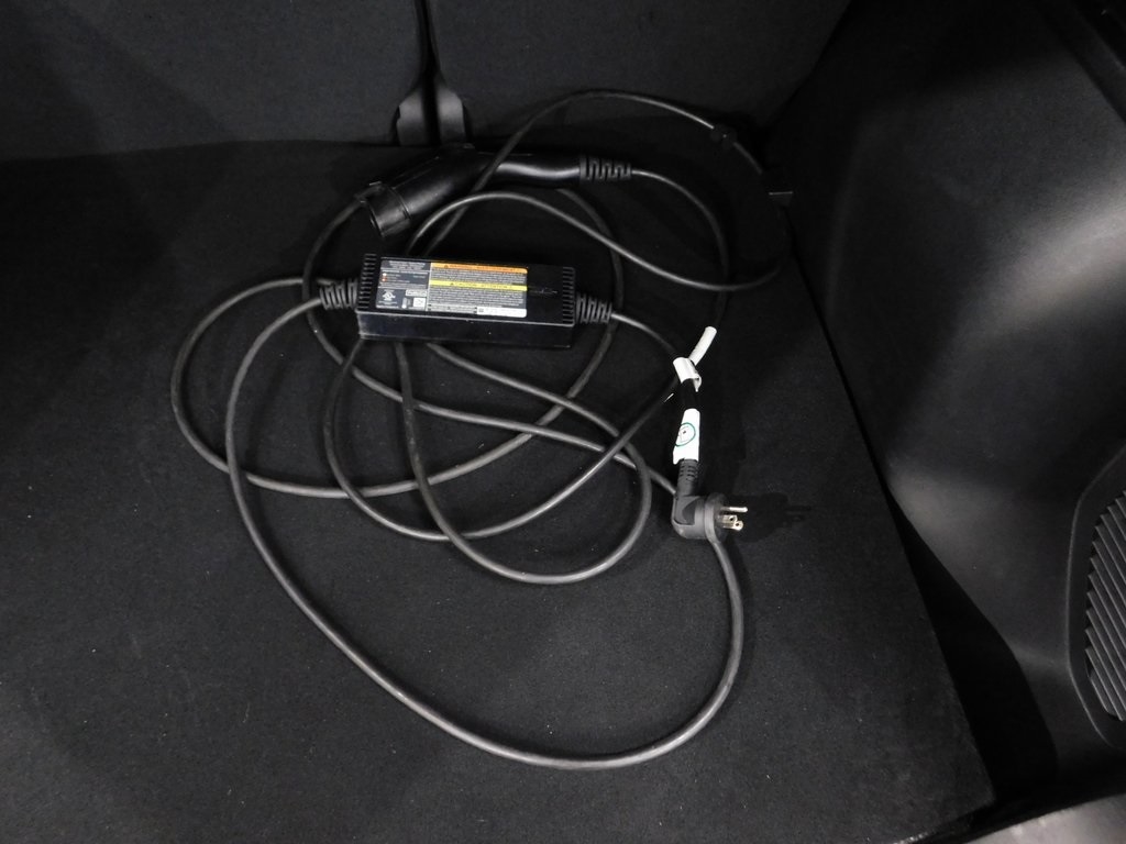 Ford Escape Plug-in Hybrid Base 2024