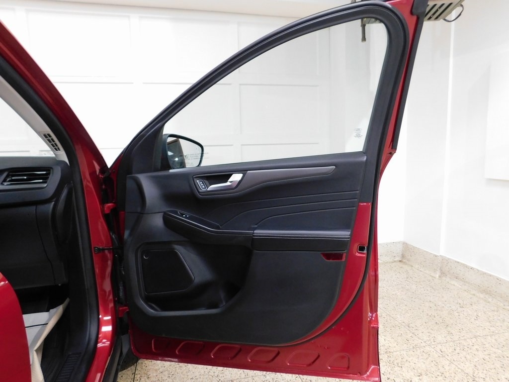 Ford Escape Plug-in Hybrid Base 2024