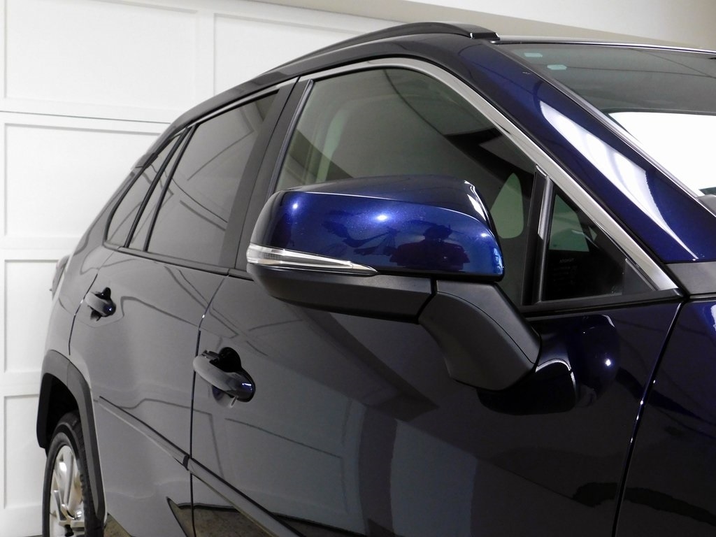 Toyota RAV4 XLE Premium AWD 2019