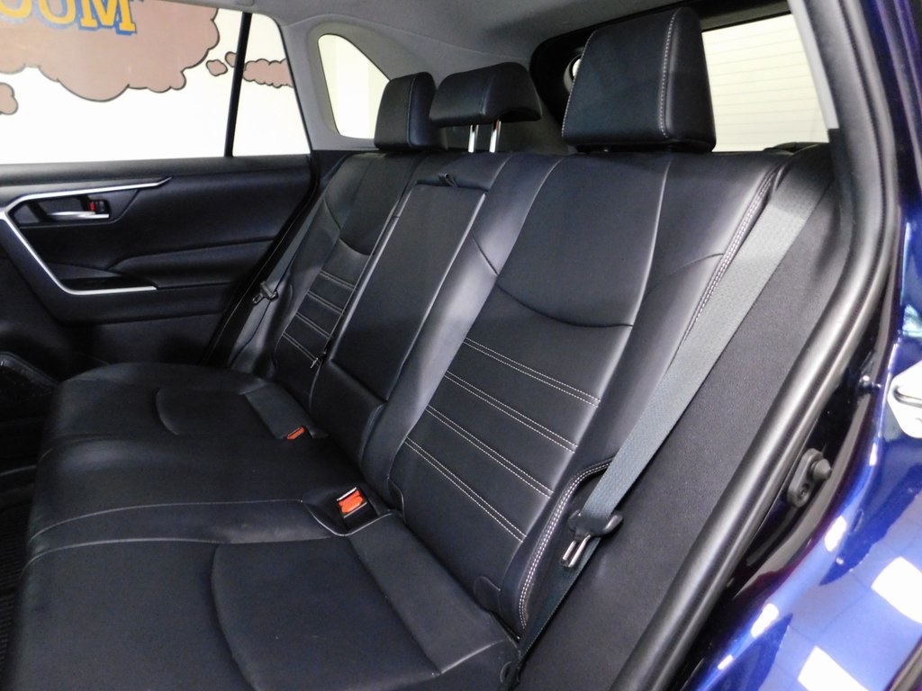 Toyota RAV4 XLE Premium AWD 2019