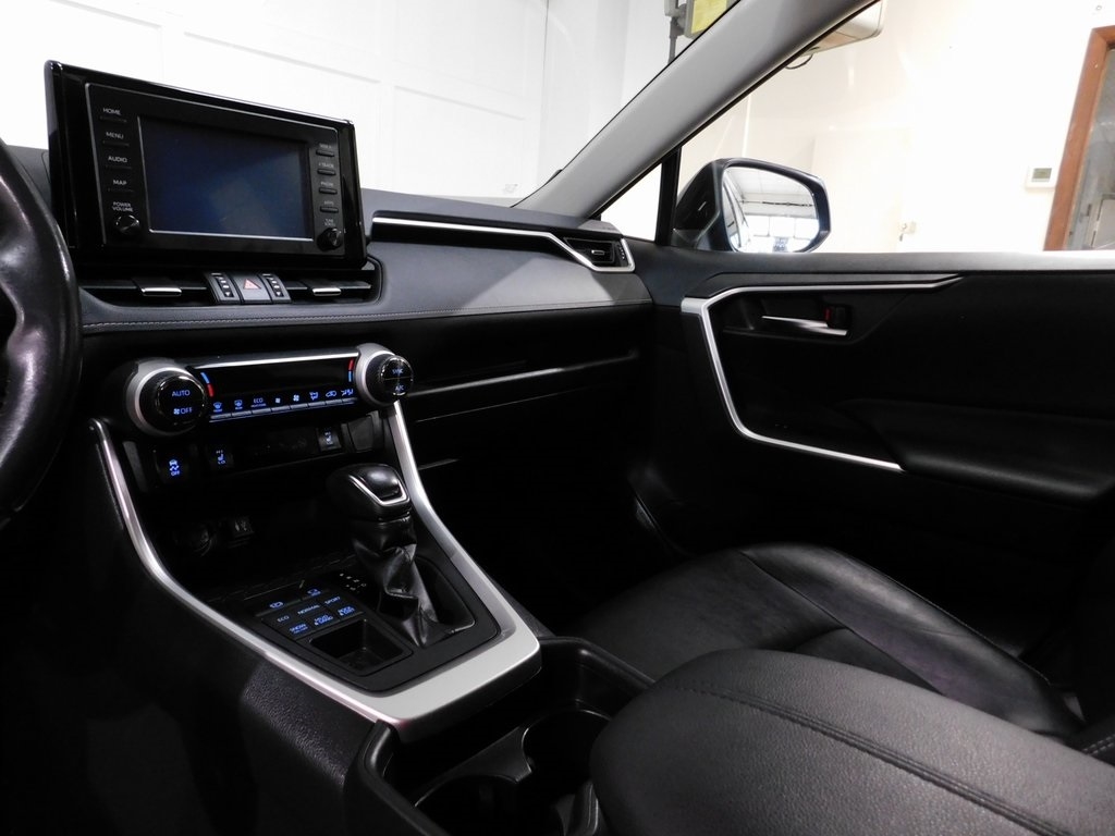 Toyota RAV4 XLE Premium AWD 2019