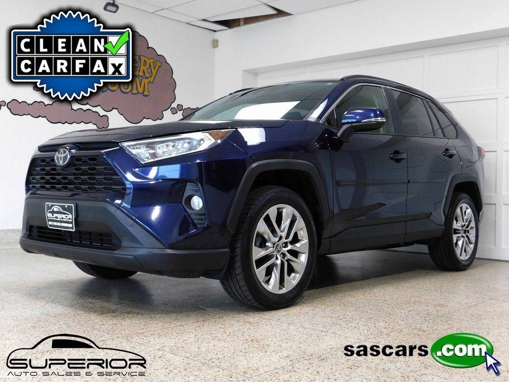 Toyota RAV4 XLE Premium AWD 2019