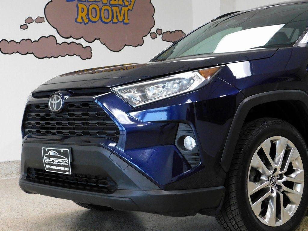 Toyota RAV4 XLE Premium AWD 2019