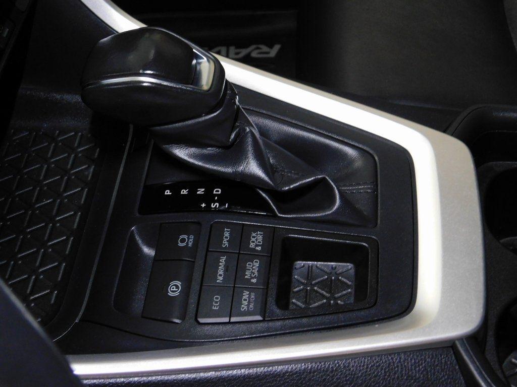 Toyota RAV4 XLE Premium AWD 2019