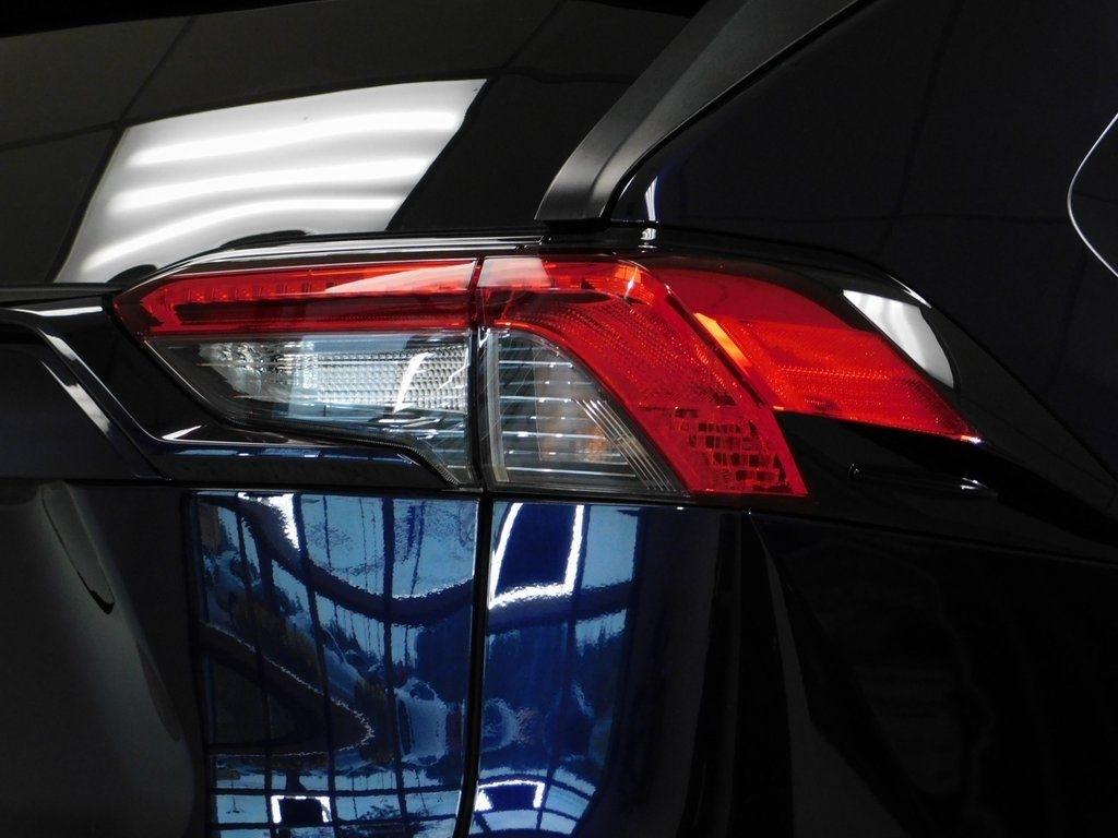 Toyota RAV4 XLE Premium AWD 2019