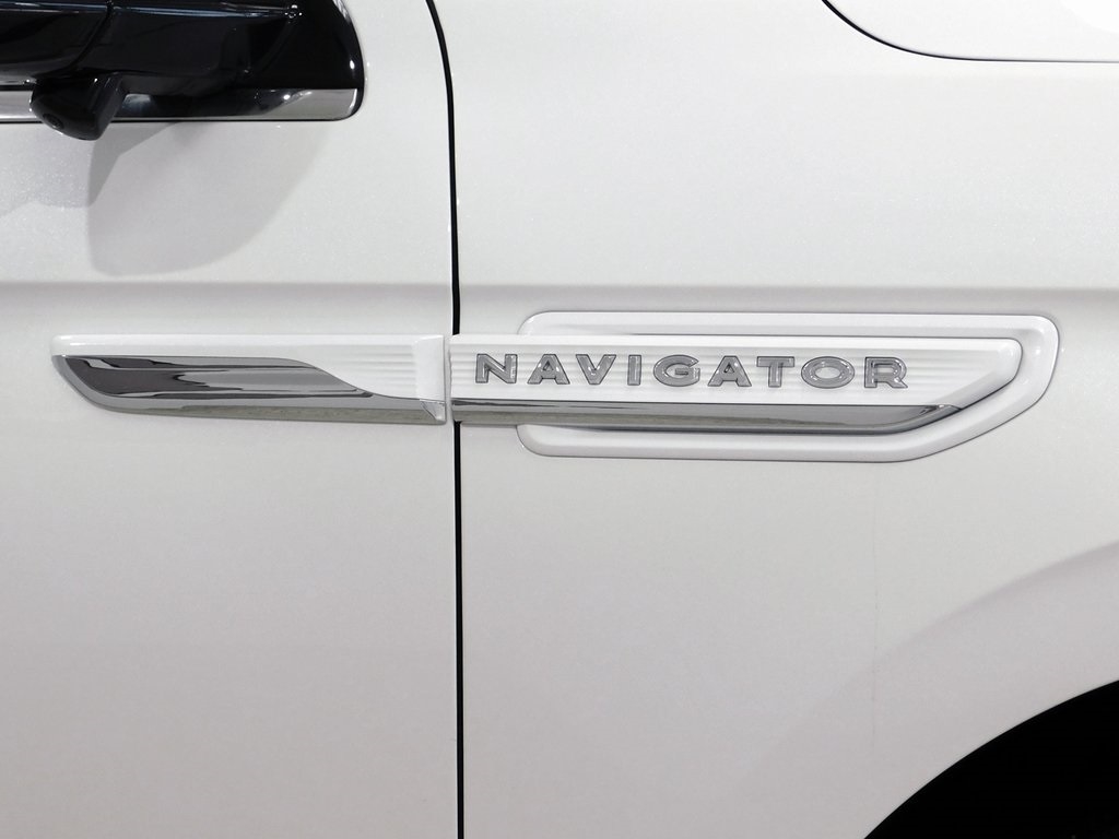 Lincoln Navigator Reserve 2024