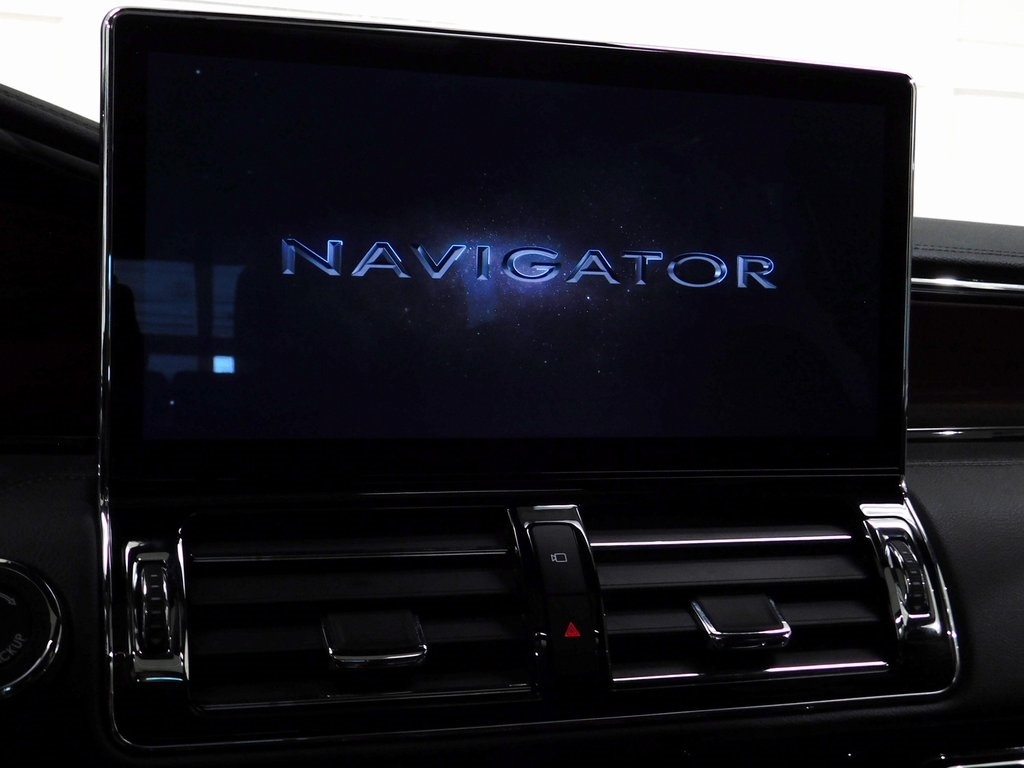 Lincoln Navigator Reserve 2024