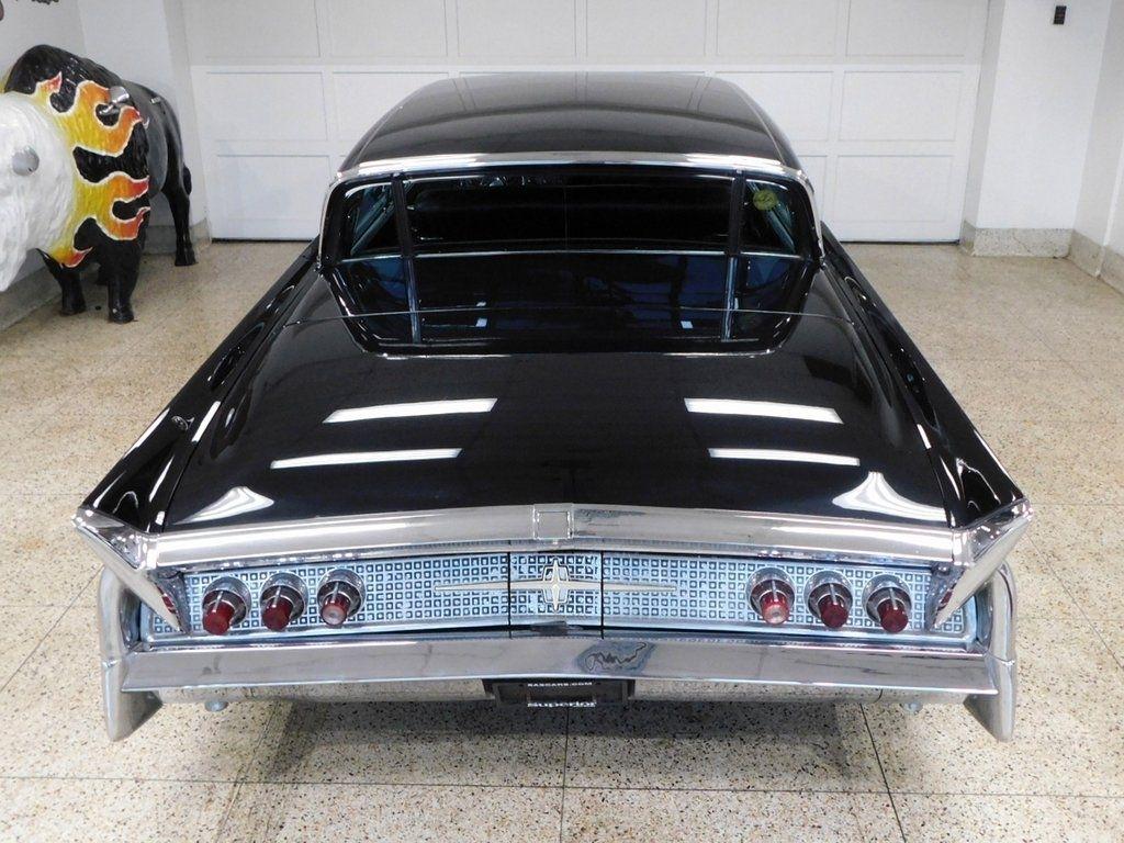 Lincoln Continental  1960