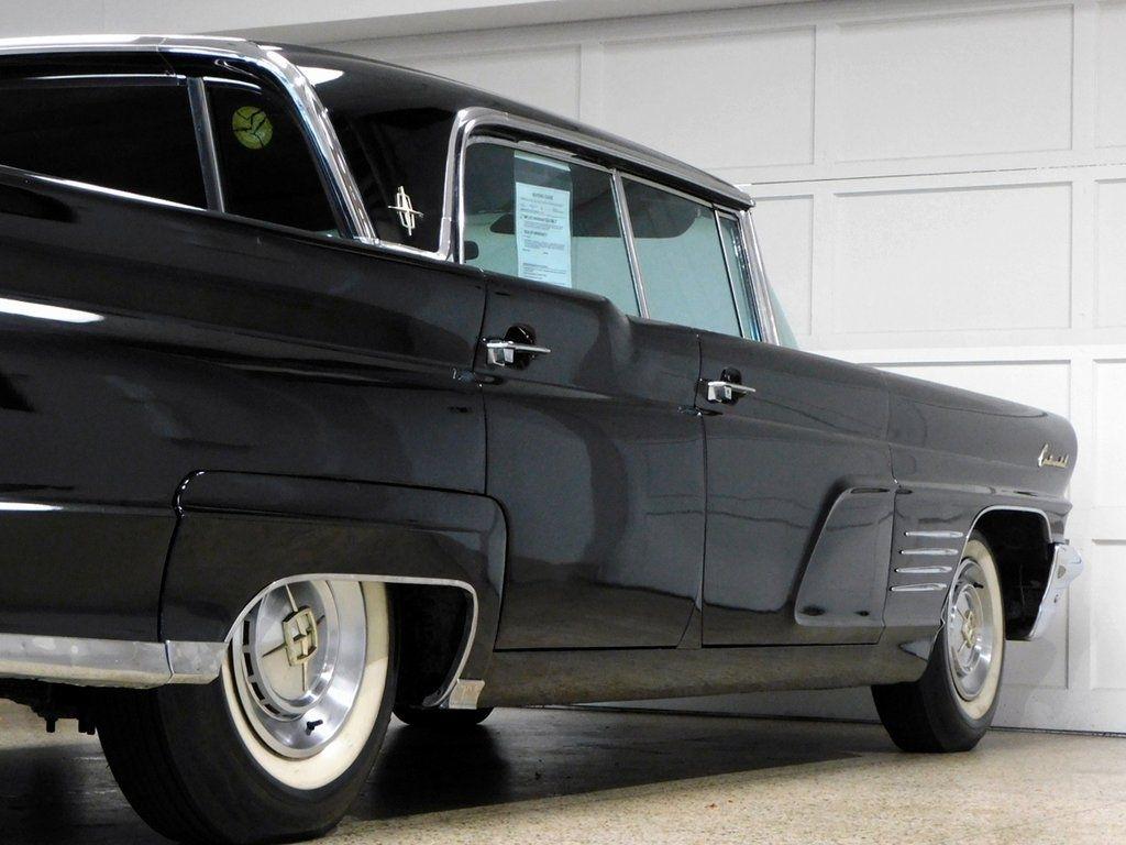 Lincoln Continental  1960
