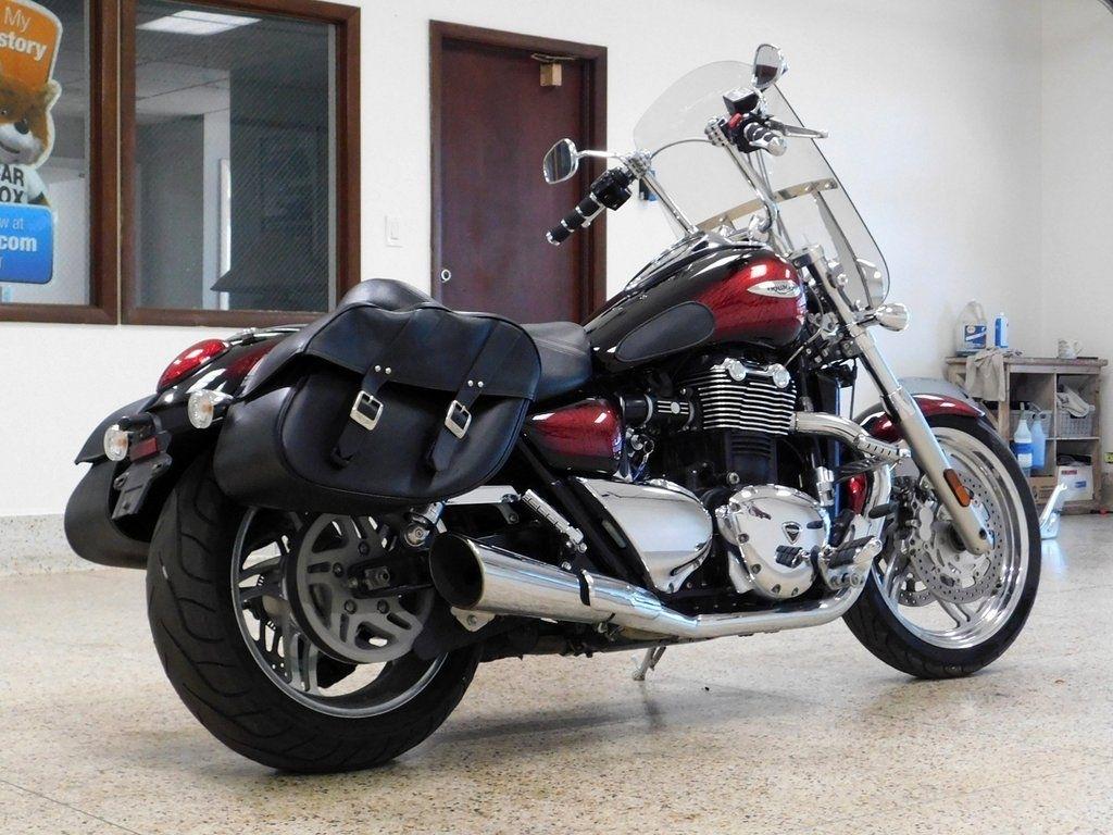 Triumph Thunderbird ABS  2012