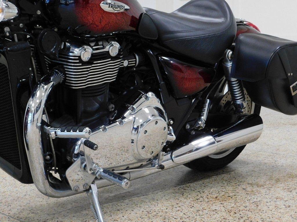 Triumph Thunderbird ABS  2012