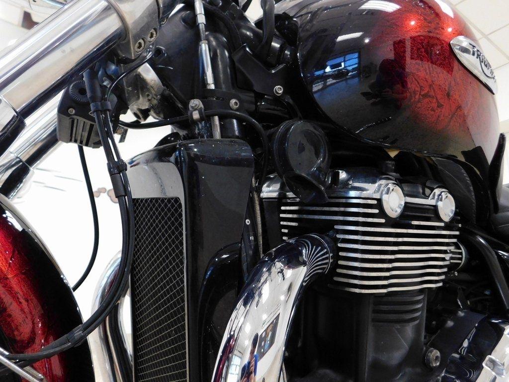 Triumph Thunderbird ABS  2012