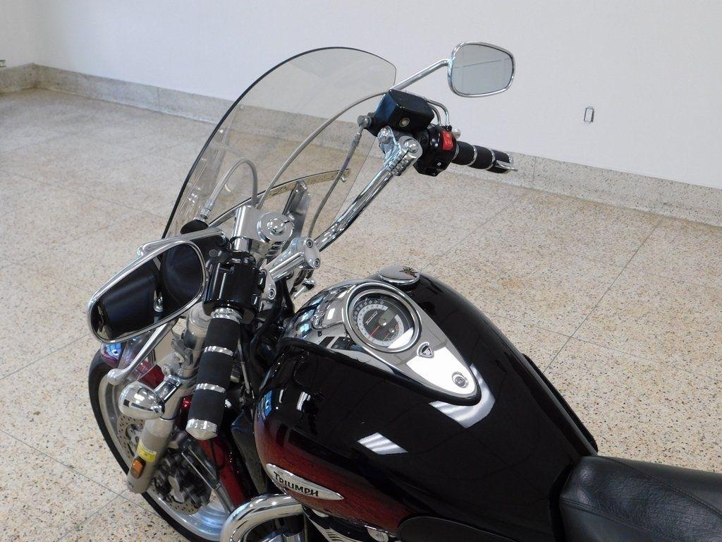 Triumph Thunderbird ABS  2012
