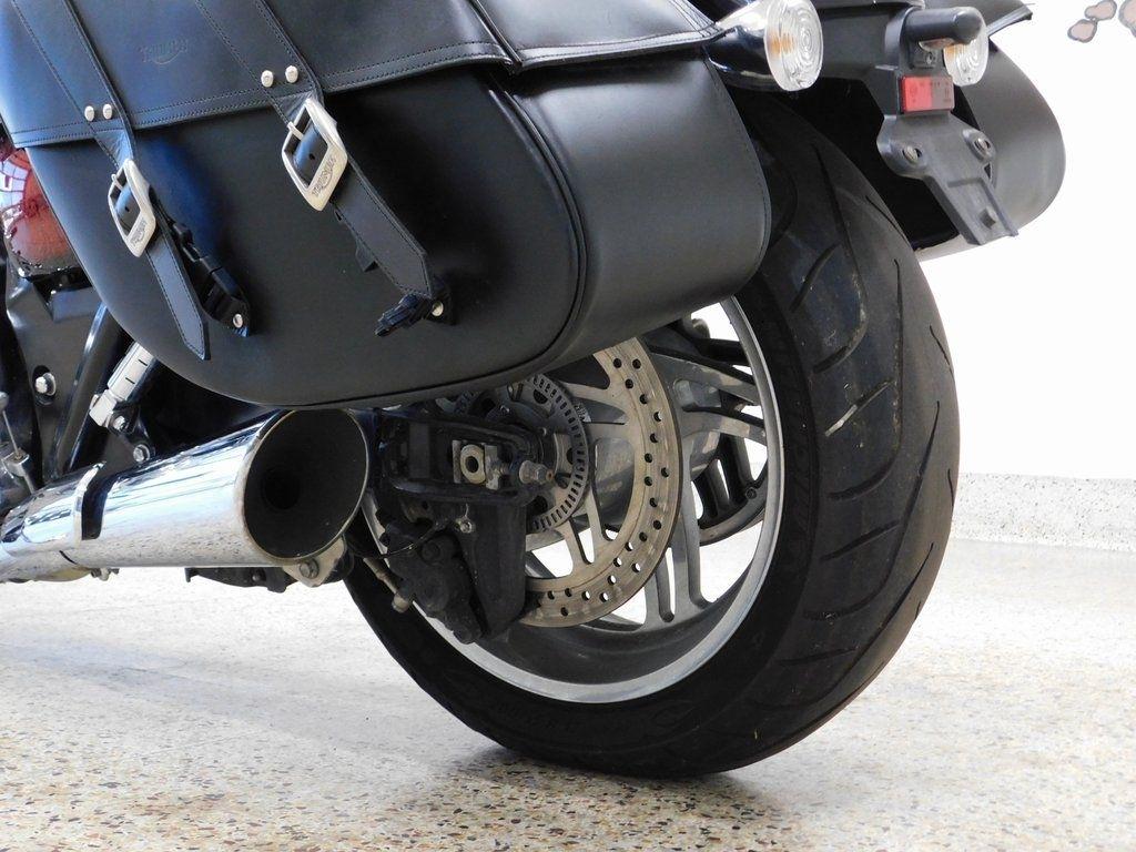 Triumph Thunderbird ABS  2012