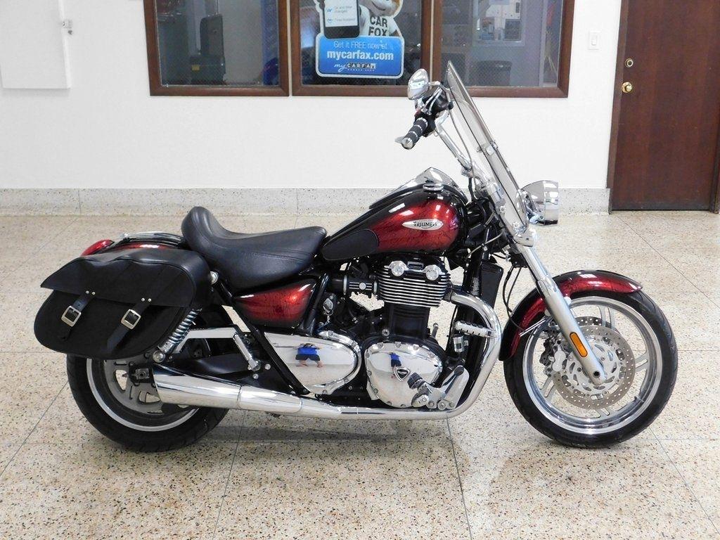 Triumph Thunderbird ABS  2012