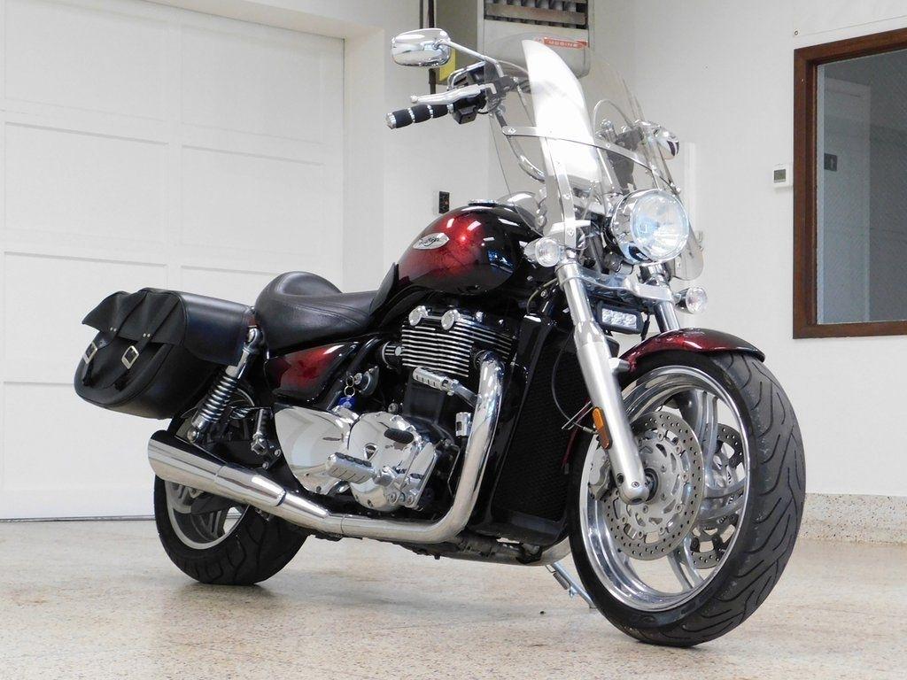 Triumph Thunderbird ABS  2012