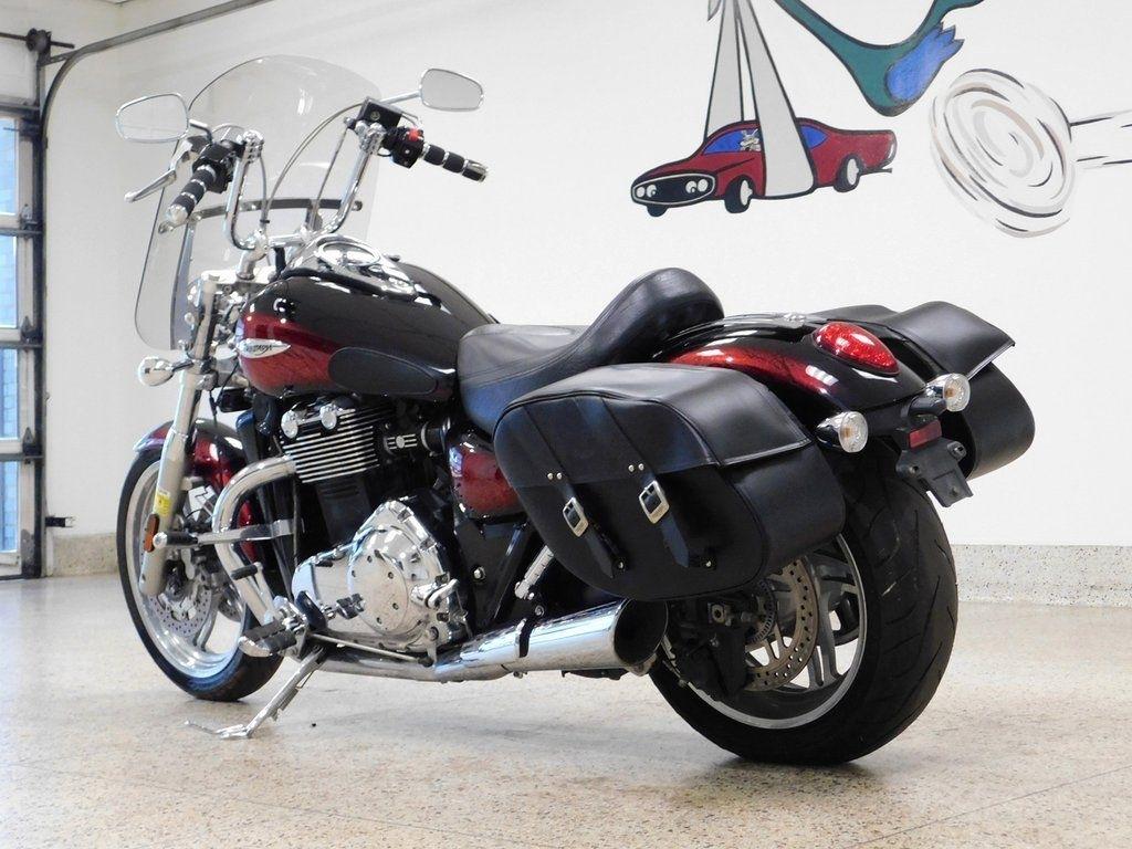 Triumph Thunderbird ABS  2012