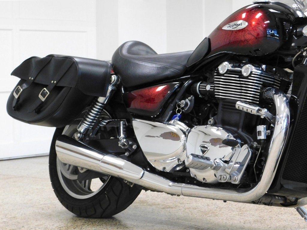 Triumph Thunderbird ABS  2012