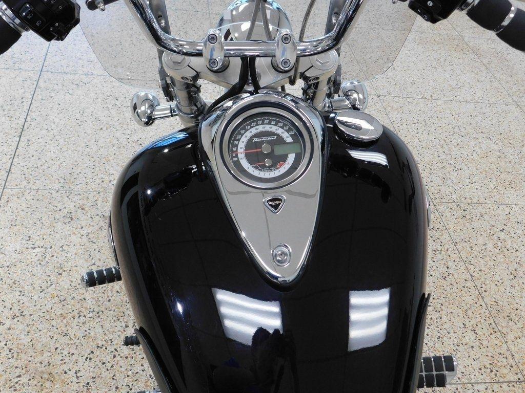 Triumph Thunderbird ABS  2012