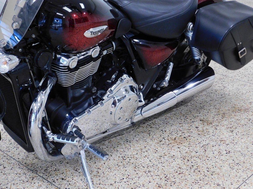 Triumph Thunderbird ABS  2012