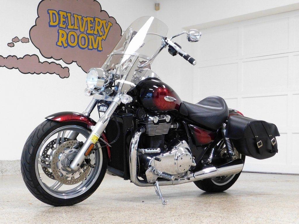 2012 Triumph Thunderbird ABS 
