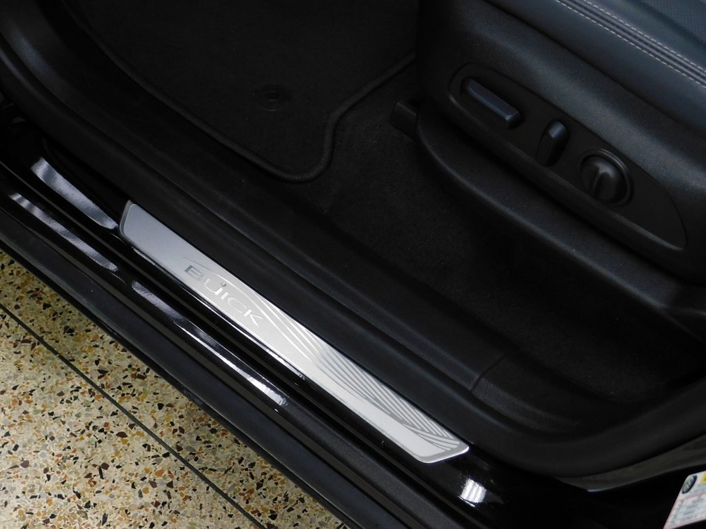 Buick Enclave Essence AWD 2024