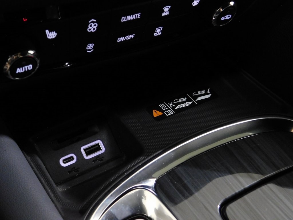 Buick Enclave Essence AWD 2024