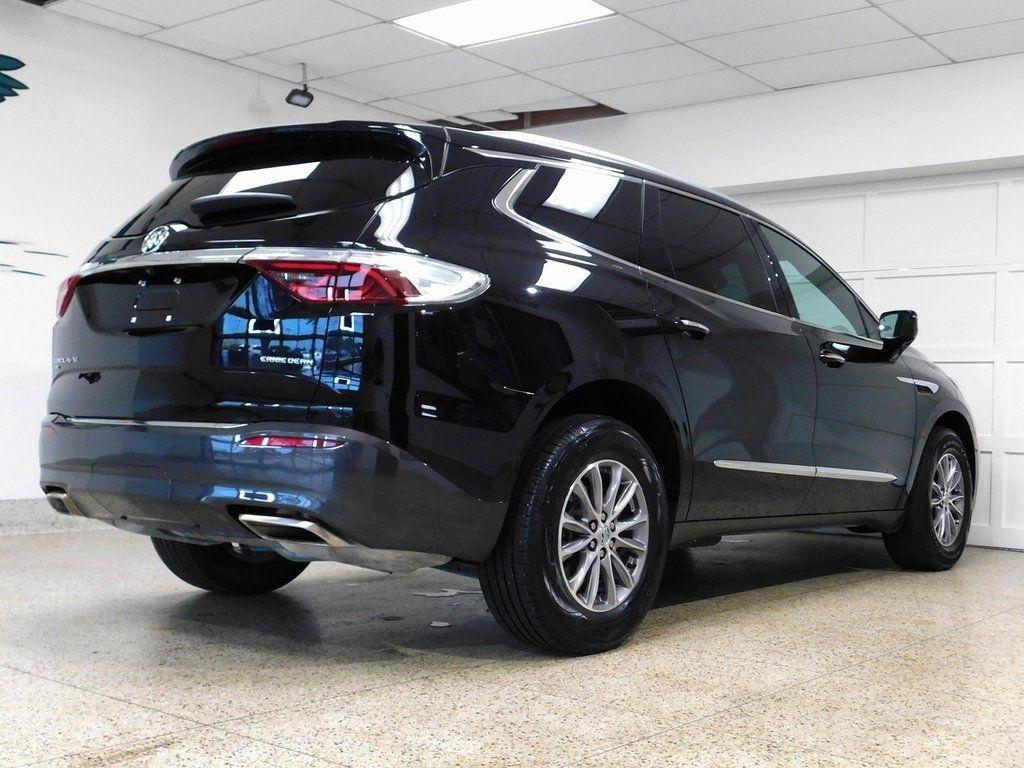 Buick Enclave Essence AWD 2024