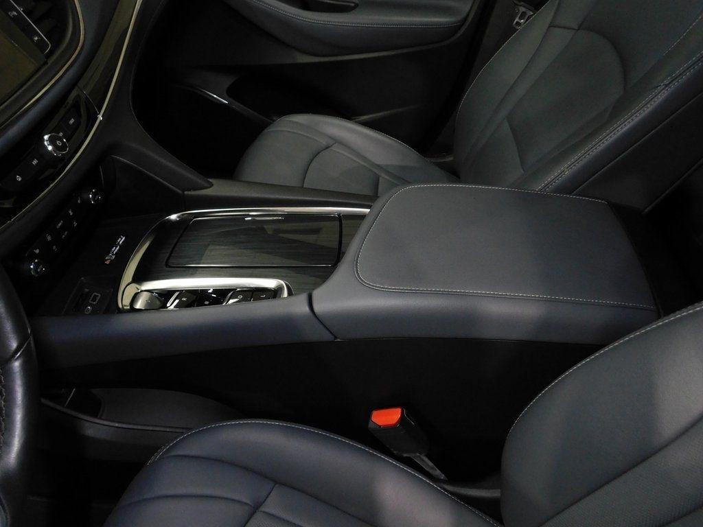 Buick Enclave Essence AWD 2024