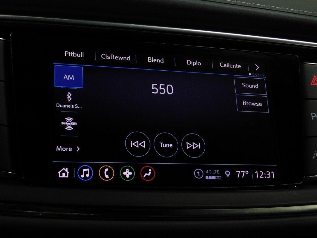 Buick Enclave Essence AWD 2024