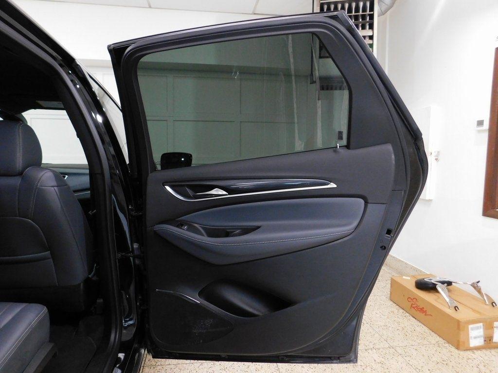 Buick Enclave Essence AWD 2024