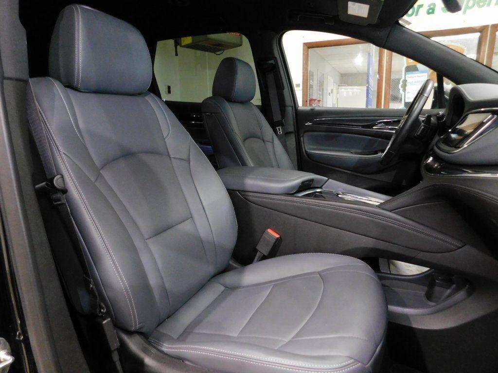 Buick Enclave Essence AWD 2024