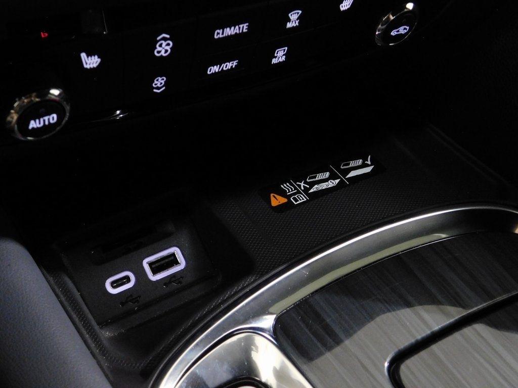 Buick Enclave Essence AWD 2024