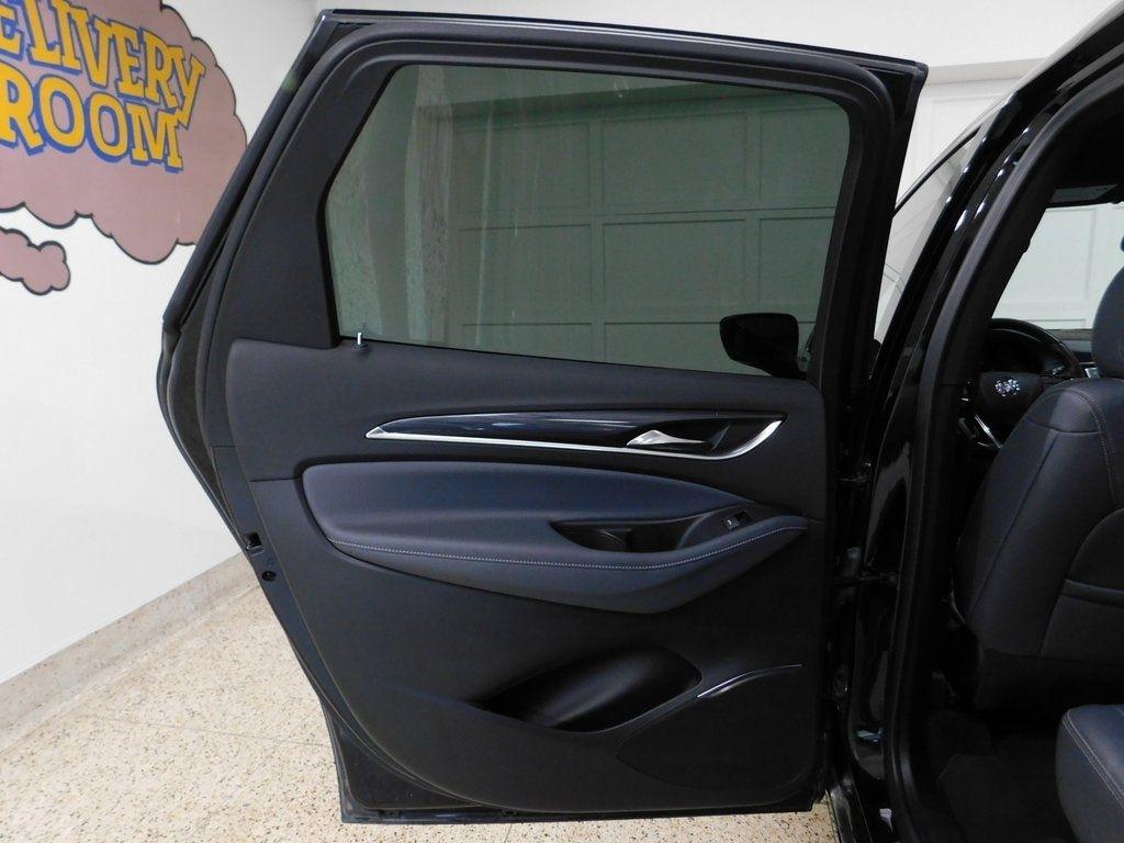 Buick Enclave Essence AWD 2024