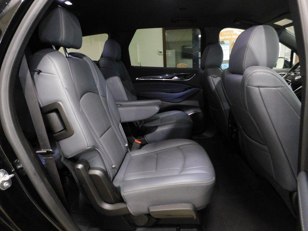 Buick Enclave Essence AWD 2024