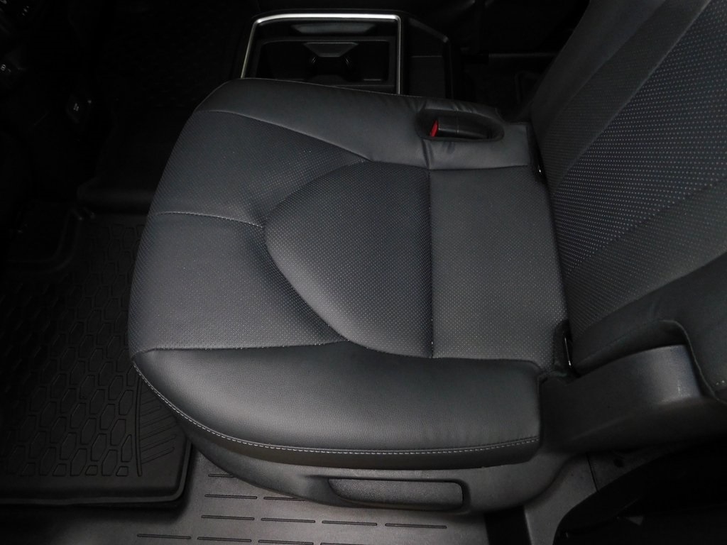 Toyota Grand Highlander Limited AWD 2024