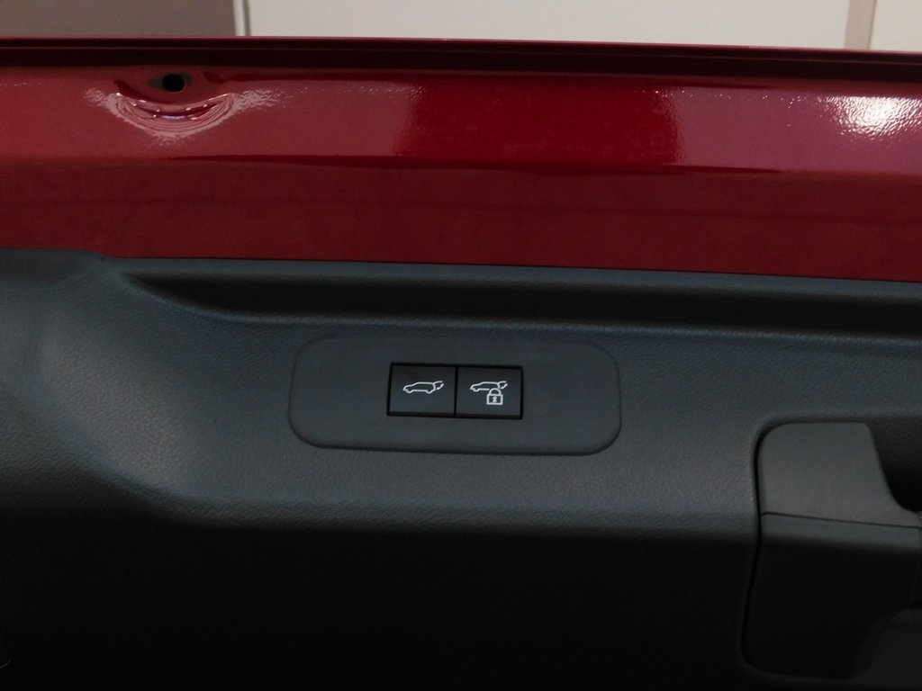 Toyota Grand Highlander Limited AWD 2024