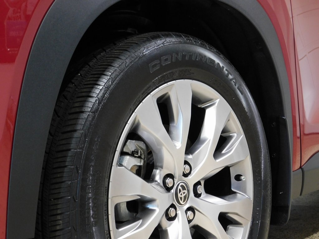 Toyota Grand Highlander Limited AWD 2024