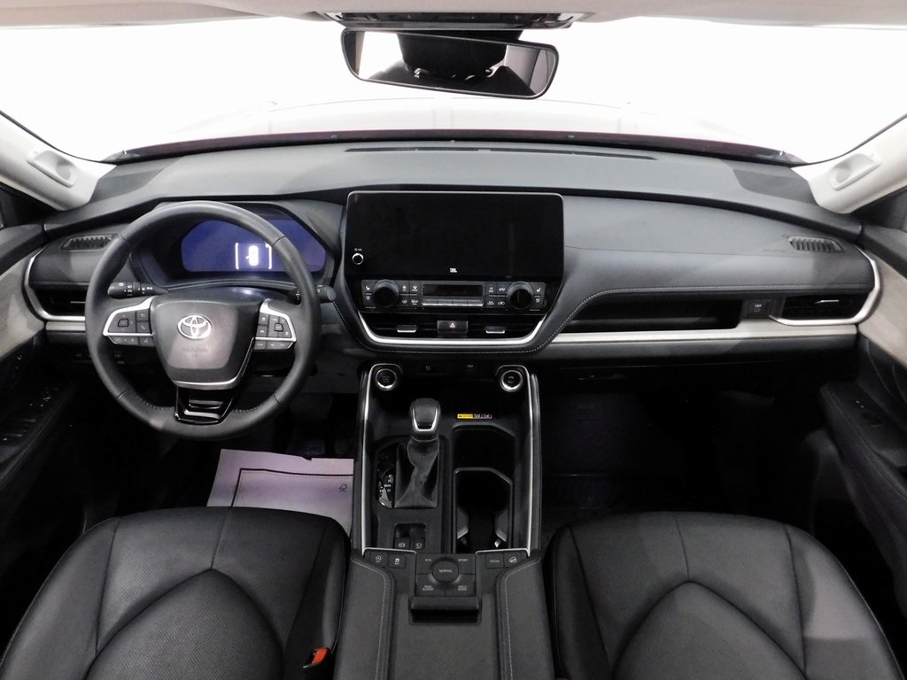 Toyota Grand Highlander Limited AWD 2024