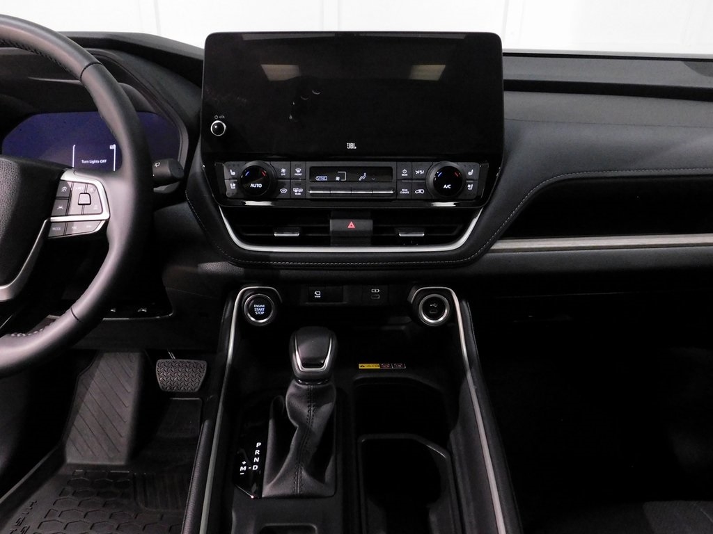 Toyota Grand Highlander Limited AWD 2024