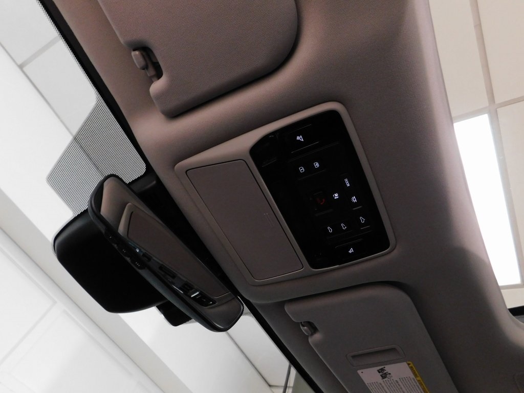 Toyota Grand Highlander Limited AWD 2024