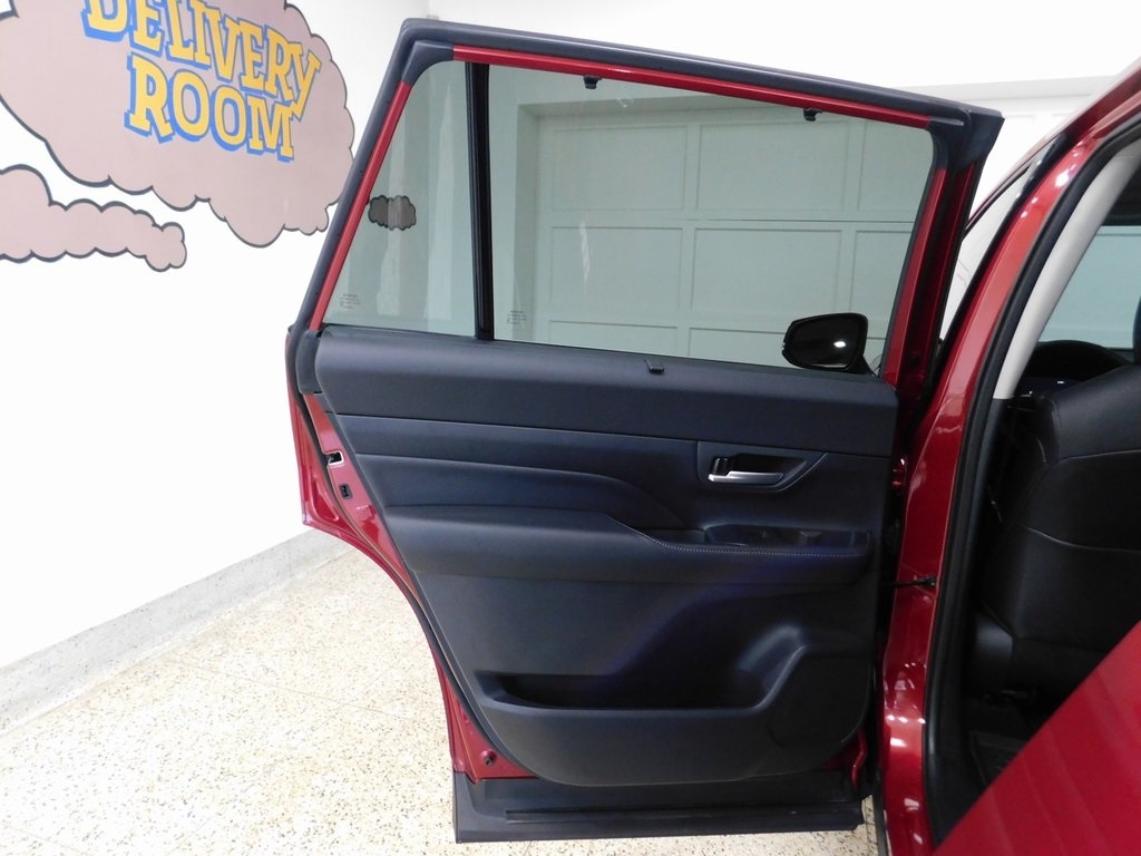 Toyota Grand Highlander Limited AWD 2024