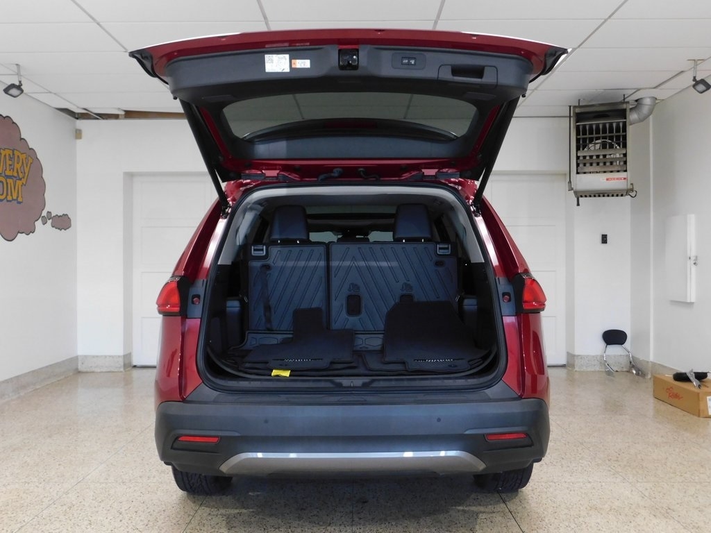 Toyota Grand Highlander Limited AWD 2024