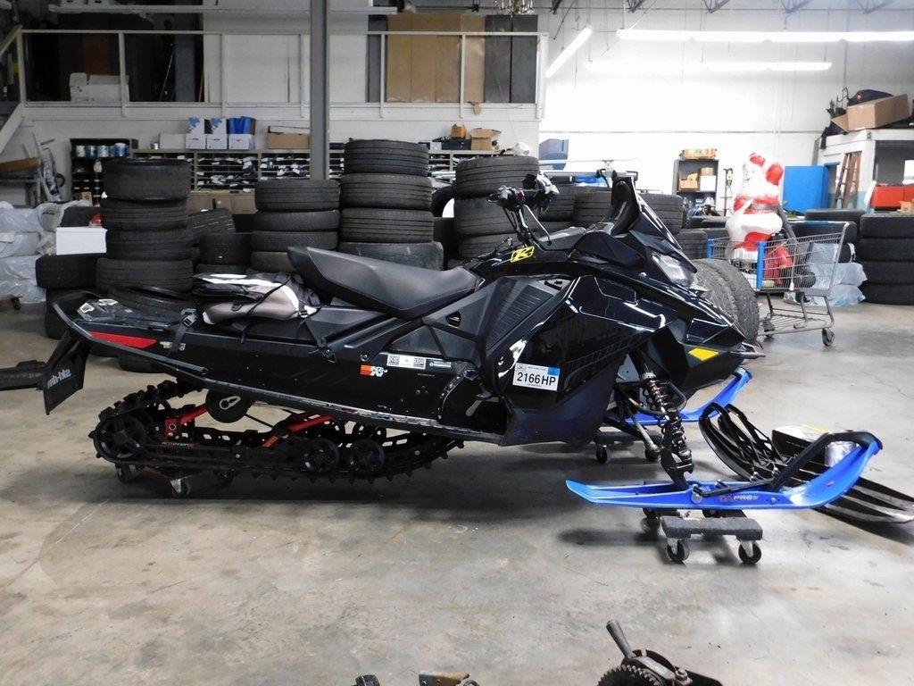 Ski-Doo MXZ  2022