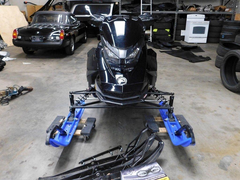 Ski-Doo MXZ  2022