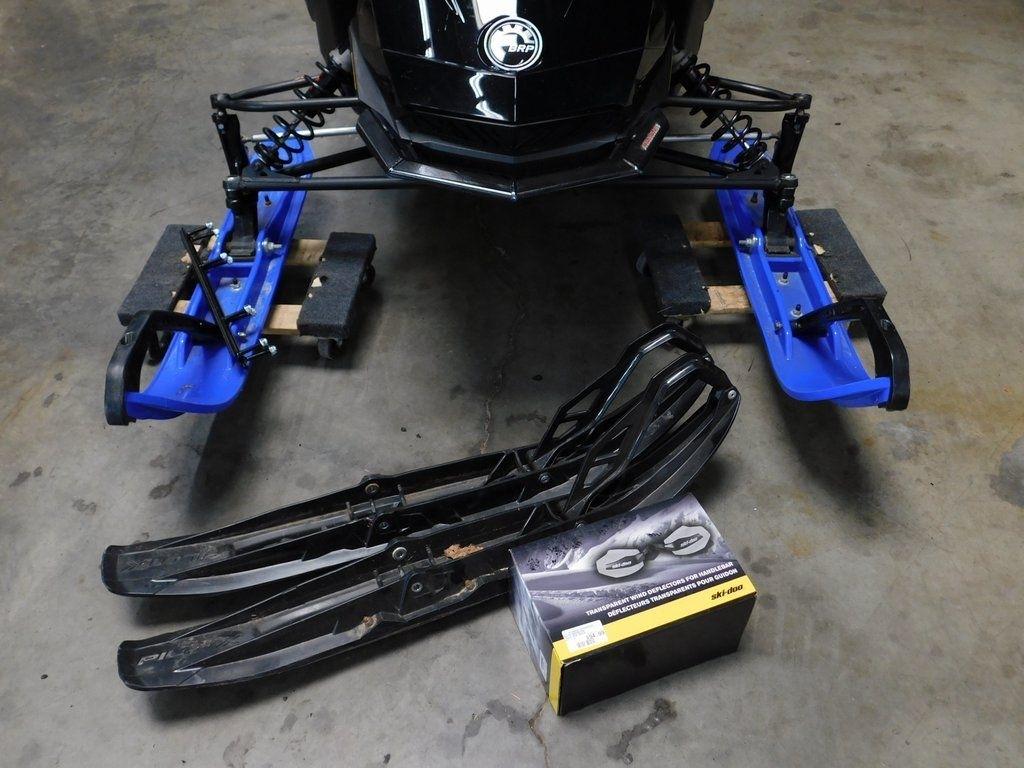 Ski-Doo MXZ  2022