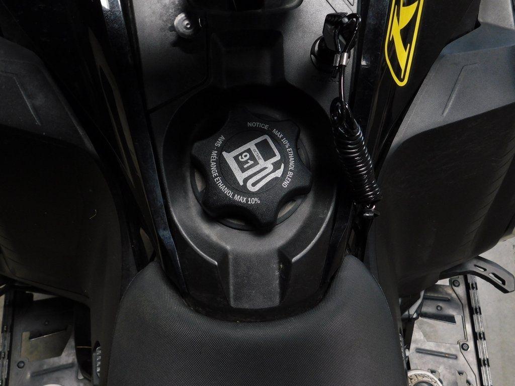 Ski-Doo MXZ  2022