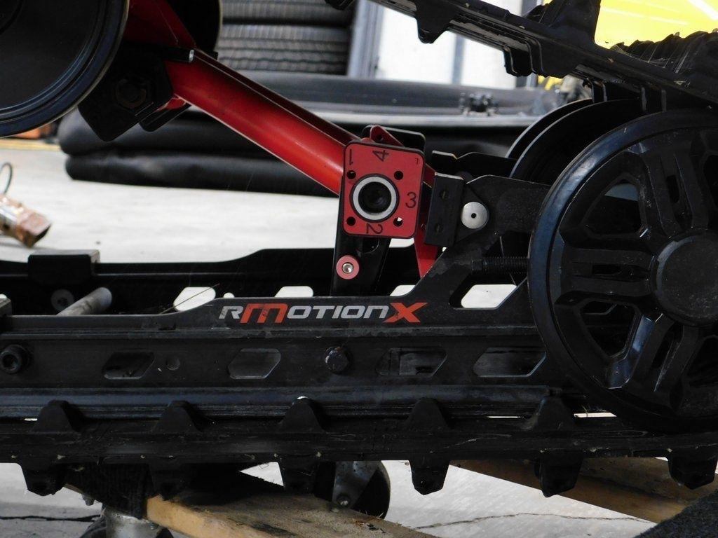Ski-Doo MXZ  2022