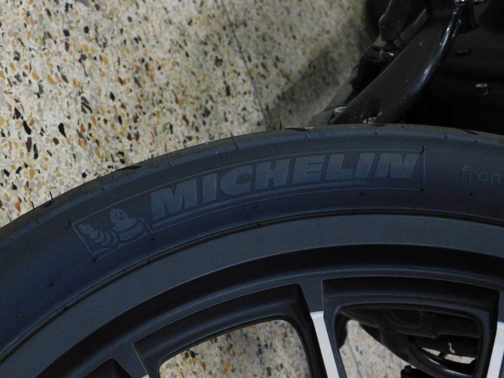 Harley-Davidson XL883N  2015