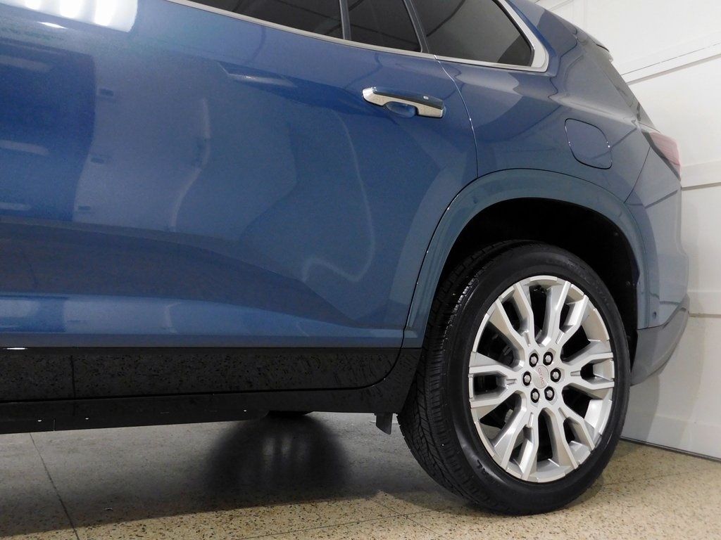 GMC Acadia Denali AWD 2024